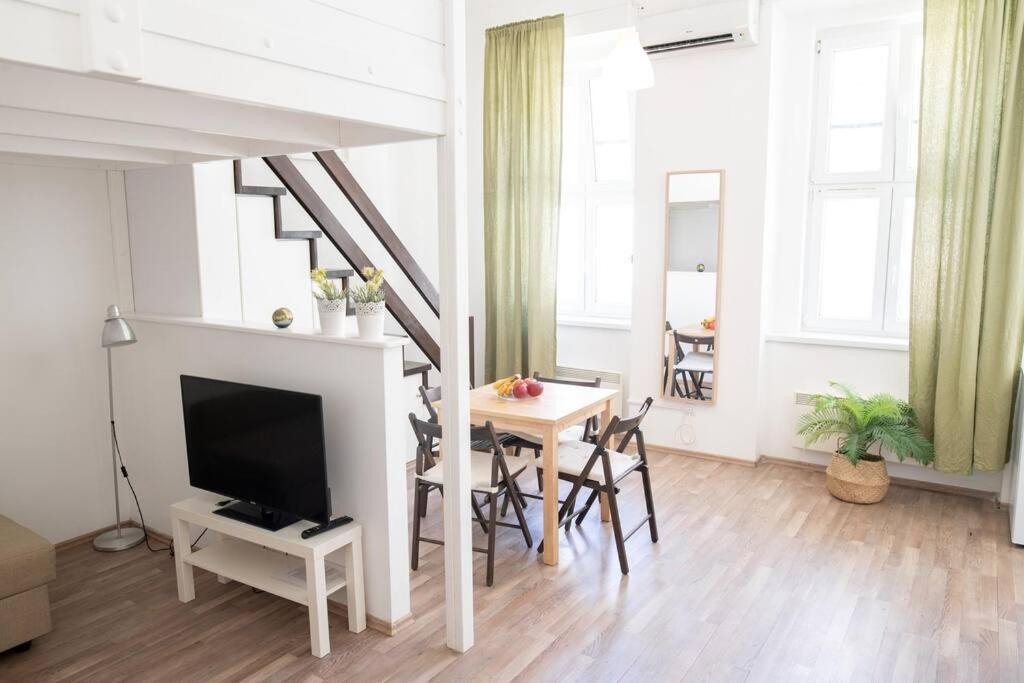 N28 Studio Next To Andrassy Boulevard. Budapeszt Zewnętrze zdjęcie