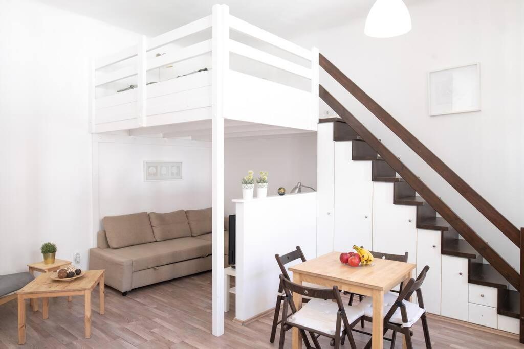 N28 Studio Next To Andrassy Boulevard. Budapeszt Zewnętrze zdjęcie